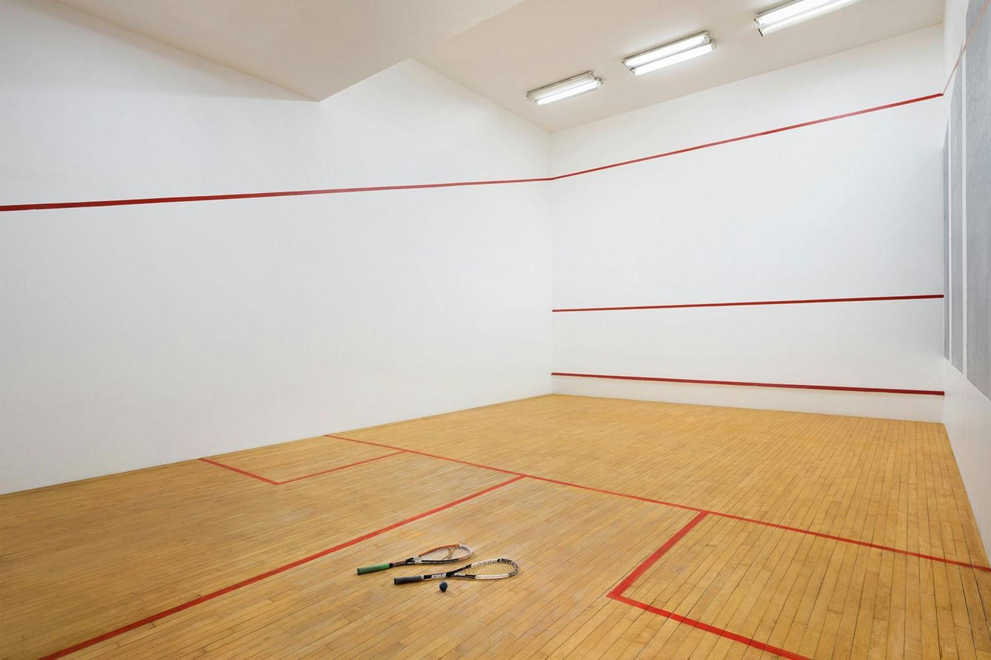 Sheraton Jeddah Hotel - Saudi Brothers Commercial Company Branch Экстерьер фото Squash court